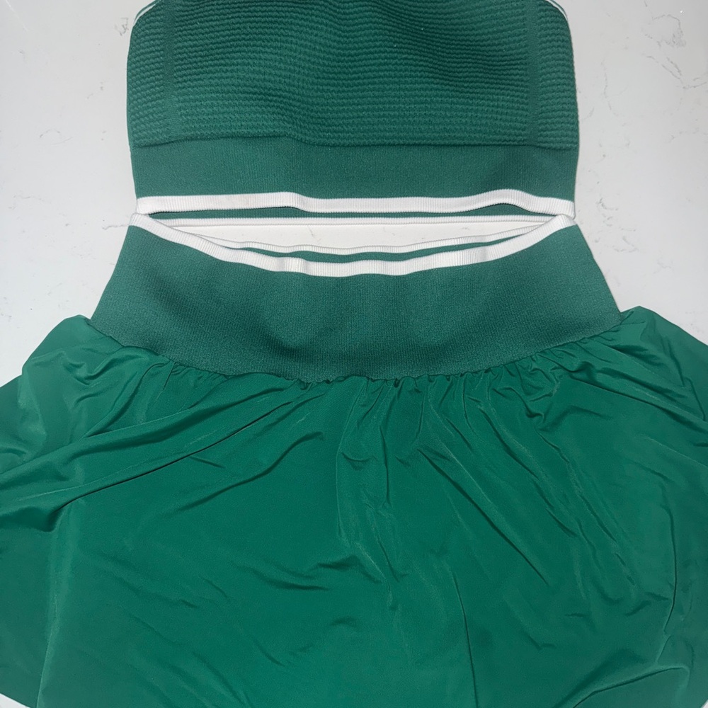 All in Motion Green Apparel Set